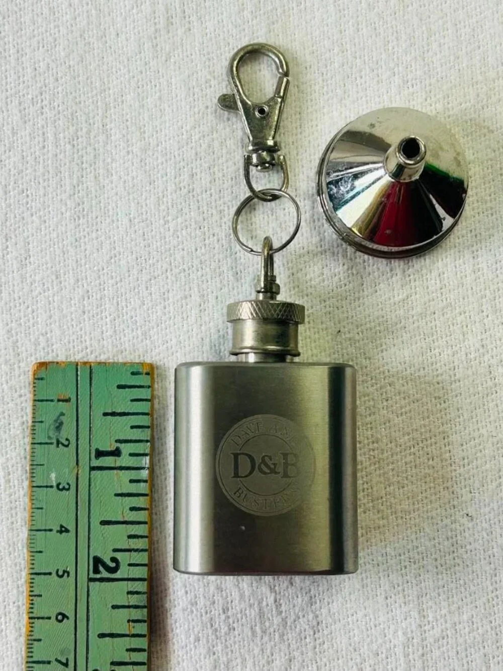 Dave & Busters 1 OZ Stainless Steel Keychain Flask with Funnel Never Used NWOT